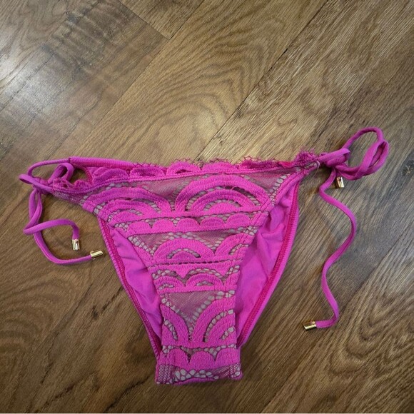 NWT PQ Swim Lace Triangle Swim Bikini Bottom Hot Pink Medium beach summer - Picture 2 of 4